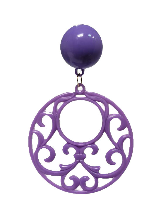 镂空塑料的弗拉门戈耳环。紫色